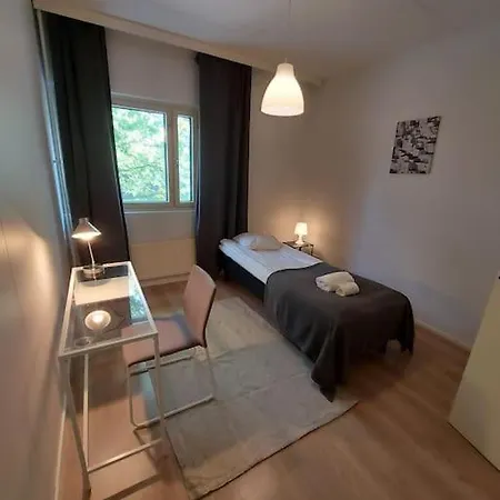 Apartamento Kotimaailma - Tilava 2mh Asunto Saunalla Herttoniemen Merellisessae Ympaeristoessae Helsinki
