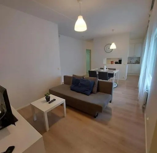 Kotimaailma - Tilava 2mh Asunto Saunalla Herttoniemen Merellisessae Ympaeristoessae * Helsingfors