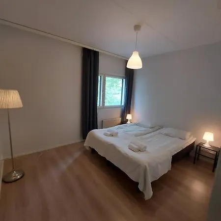 Kotimaailma - Tilava 2Mh Asunto Saunalla Herttoniemen Merellisessae Ympaeristoessae Apartment *